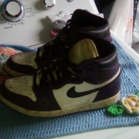 Jordan1 - Picture 2 of 4